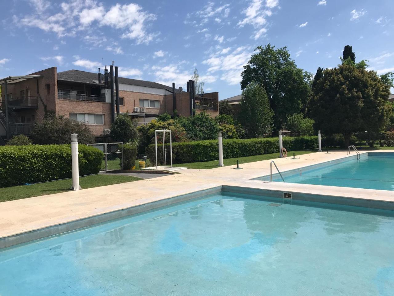 Apartamento Country Pilar Planta Baja Htal Austral Nuevo!!! Exterior foto